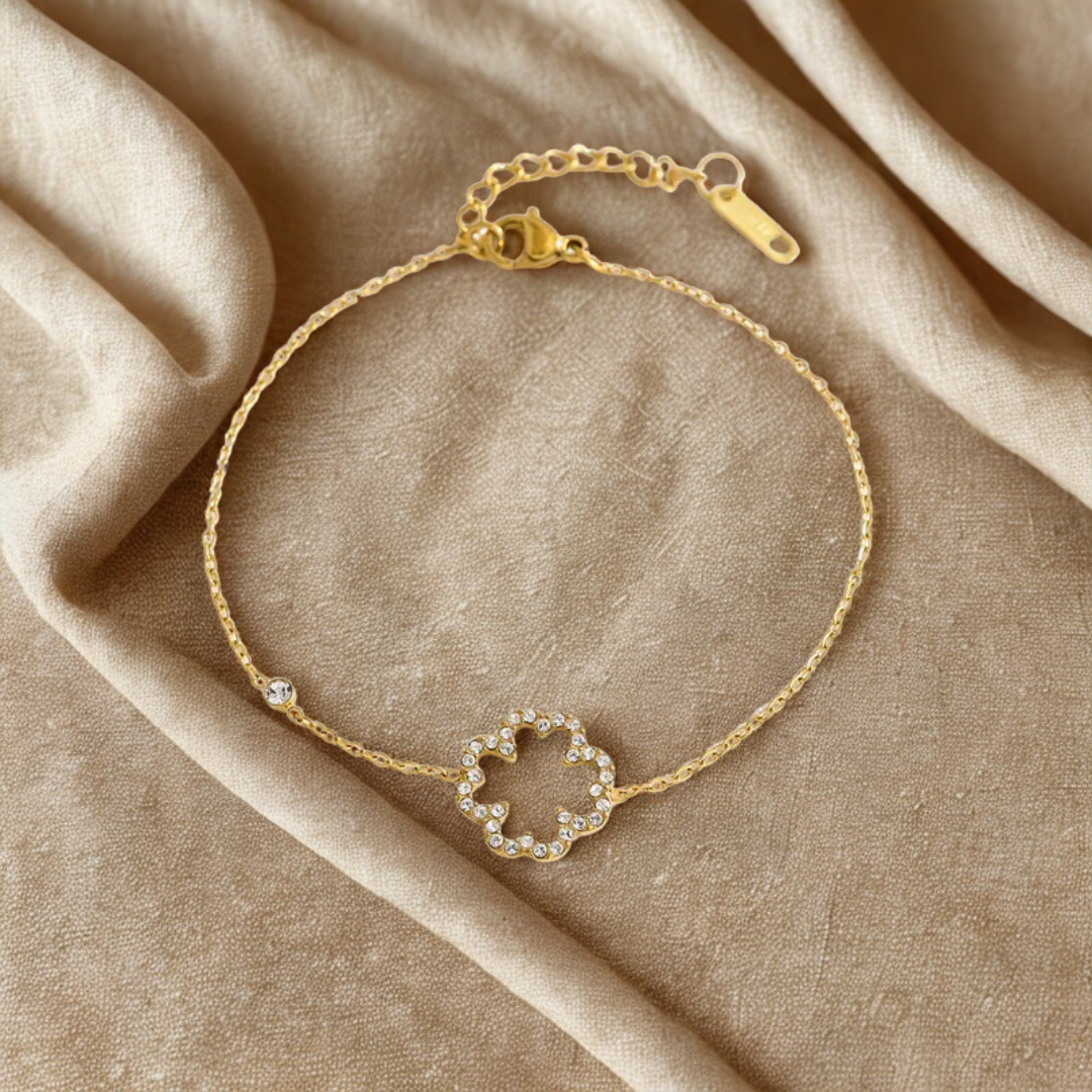 Gold Flower Chain Bracelet - Jewelry - 18k Gold Plated Waterproof Jewellery - Collection 9