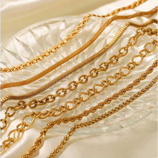 Gold Curb Link Chain - Necklace - 18k Gold Plated Waterproof Jewellery - Collection 9