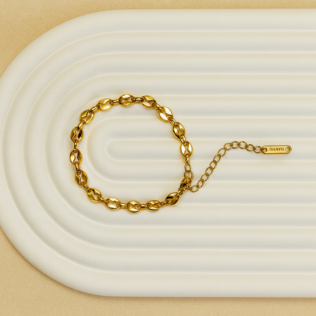 Gold Oval Link Chain Bracelet - Jewelry - 18k Gold Plated Waterproof Jewellery - Collection 9