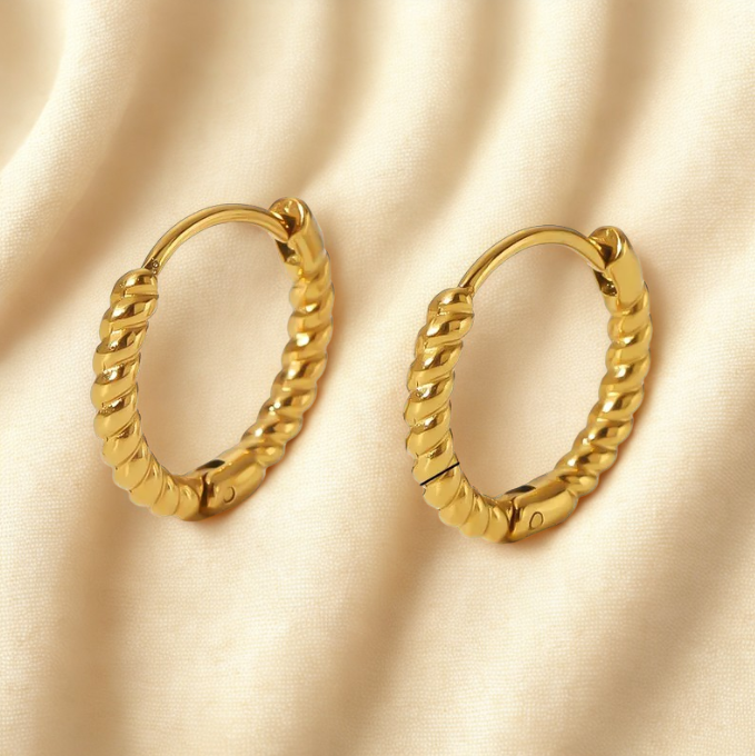 Golden Twisted Hoop Earrings - Earrings - 18k Gold Plated Waterproof Jewellery - Collection 9