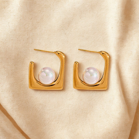 Golden Pearl Square Stud Earrings - Earrings - 18k Gold Plated Waterproof Jewellery - Collection 9