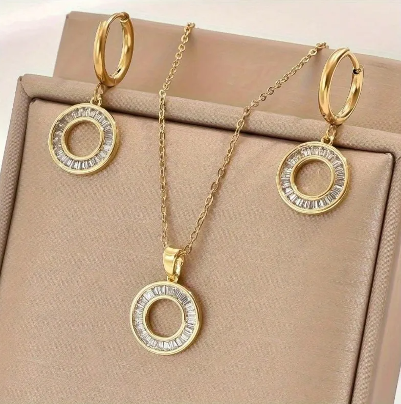 Gold Circle Crystal Jewellery Set - Jewellery Set - 18k Gold Plated Waterproof Jewellery - Collection 9