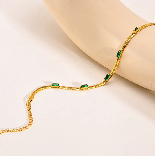 Gold Emerald Snake Chain Bracelet - Bracelet - 18k Gold Plated Waterproof Jewellery - Collection 9
