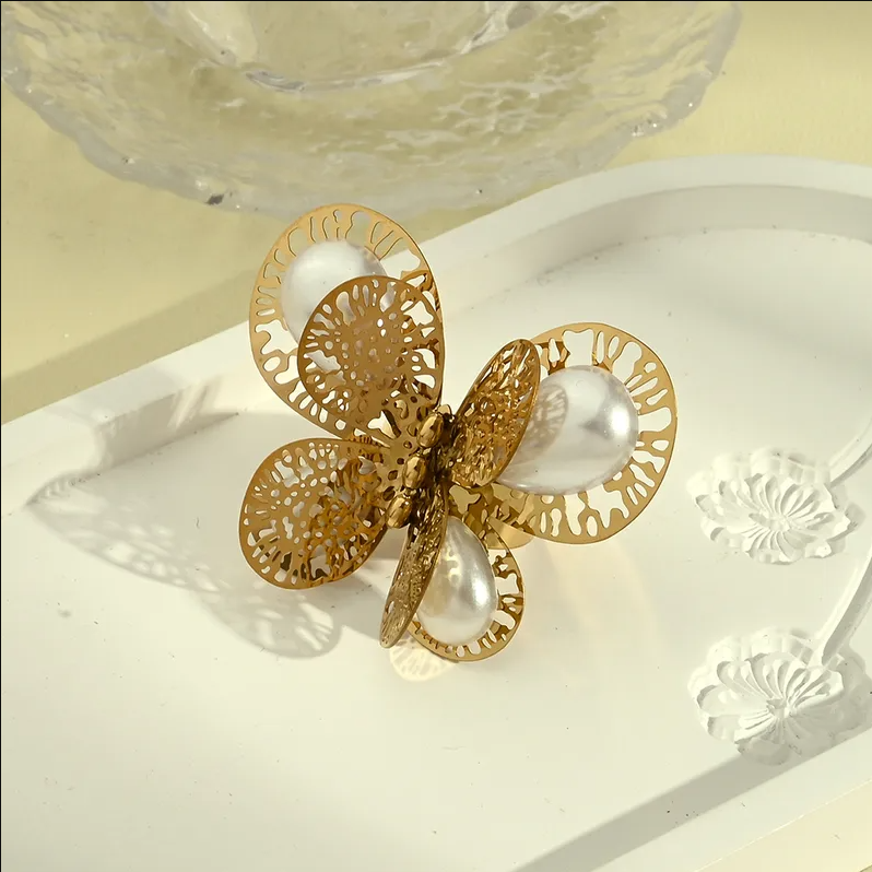 Gold Pearl Butterfly Ring - Jewelry - 18k Gold Plated Waterproof Jewellery - Collection 9