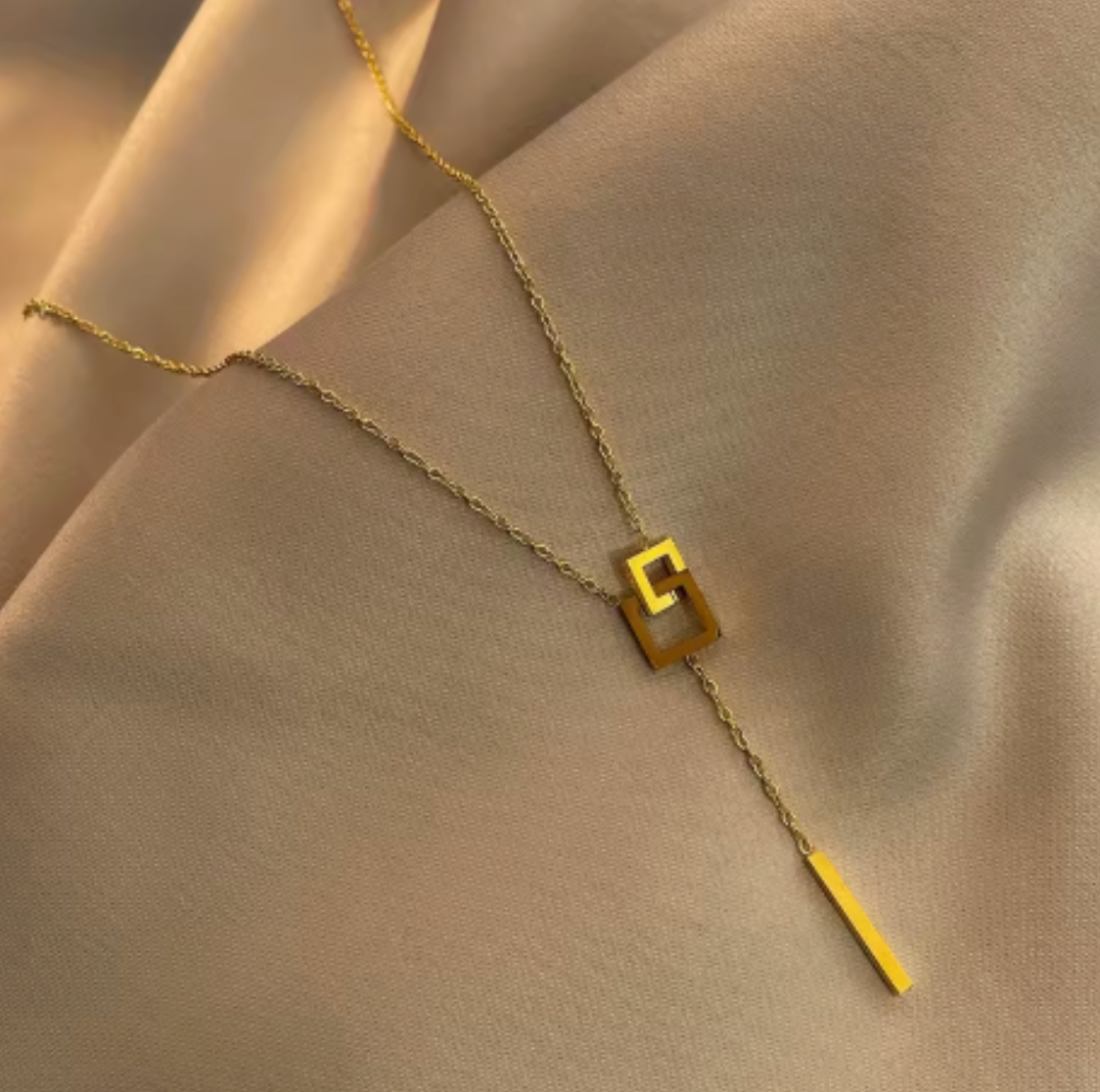 Geometric Square Drop Necklace - Jewelry - 18k Gold Plated Waterproof Jewellery - Collection 9