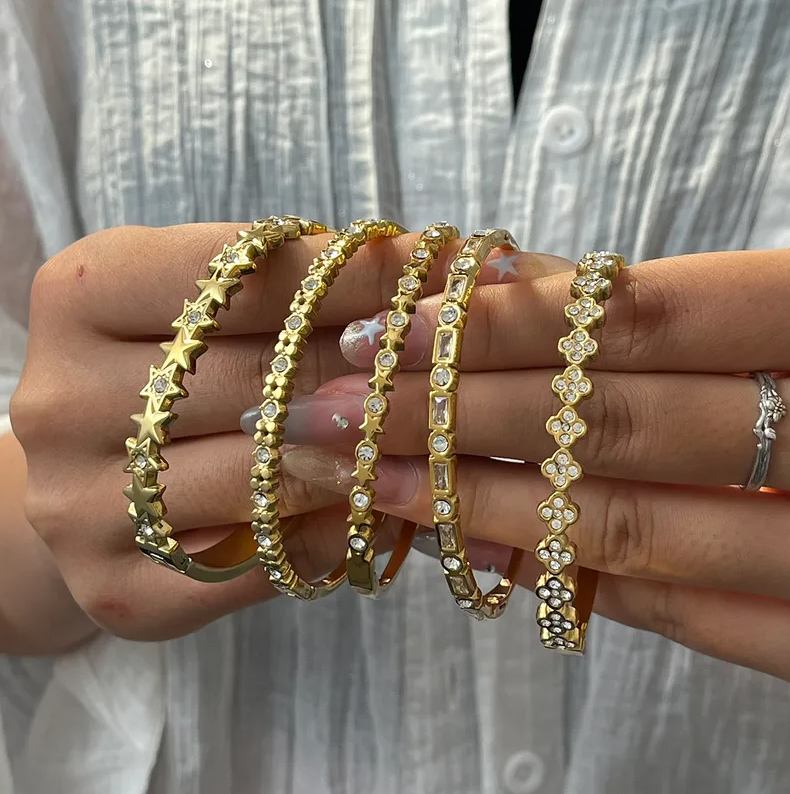 Gold Crystal Textured Bangle - Bracelet - 18k Gold Plated Waterproof Jewellery - Collection 9