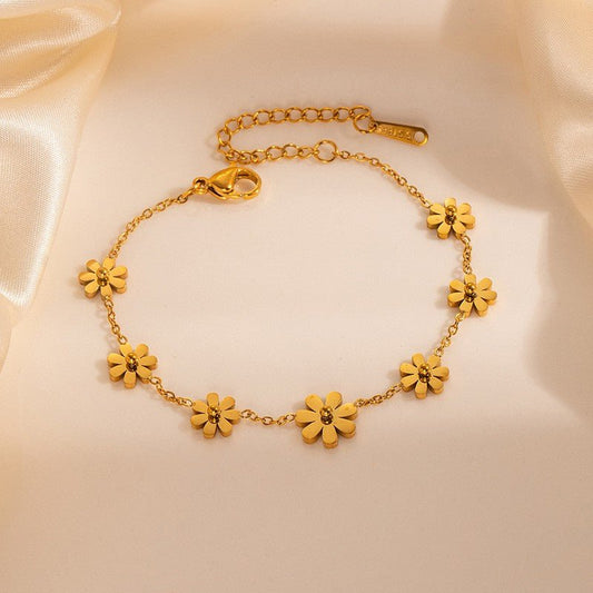 Gold 3D Daisy Flower Charm Double Cable Chain Bracelet - Bracelets - 18k Gold Plated Waterproof Jewellery - Collection 9