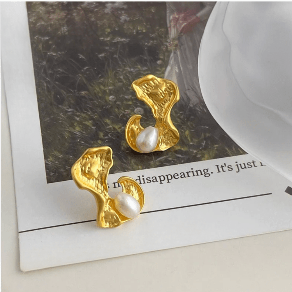 Gold Freshwater Pearl Stud Earrings - - 18k Gold Plated Waterproof Jewellery - Collection 9