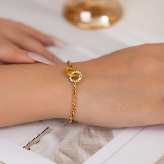 Gold Interlocking Double Circle Rhinestone Belcher Chain Bracelet - Bracelets - 18k Gold Plated Waterproof Jewellery - Collection 9