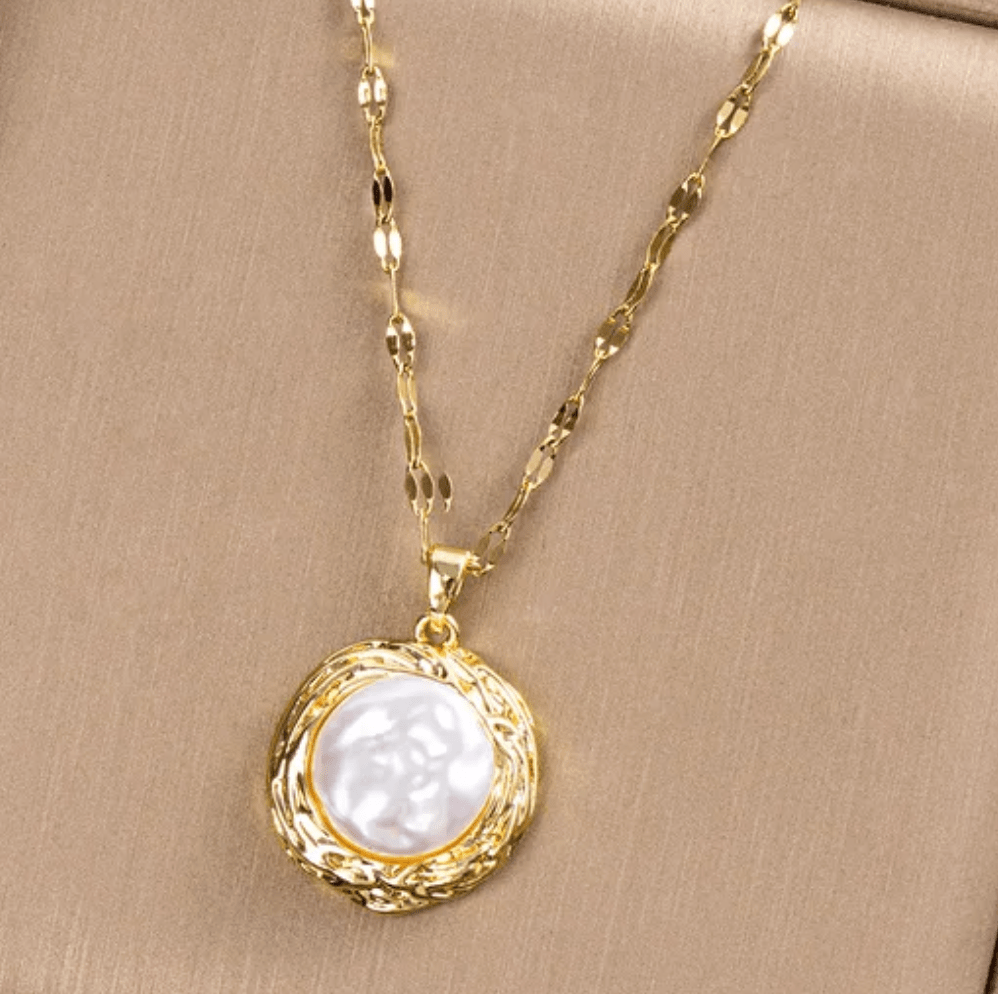 Gold White Pearl Jewellery Set - Jewellery Set - 18k Gold Plated Waterproof Jewellery - Collection 9