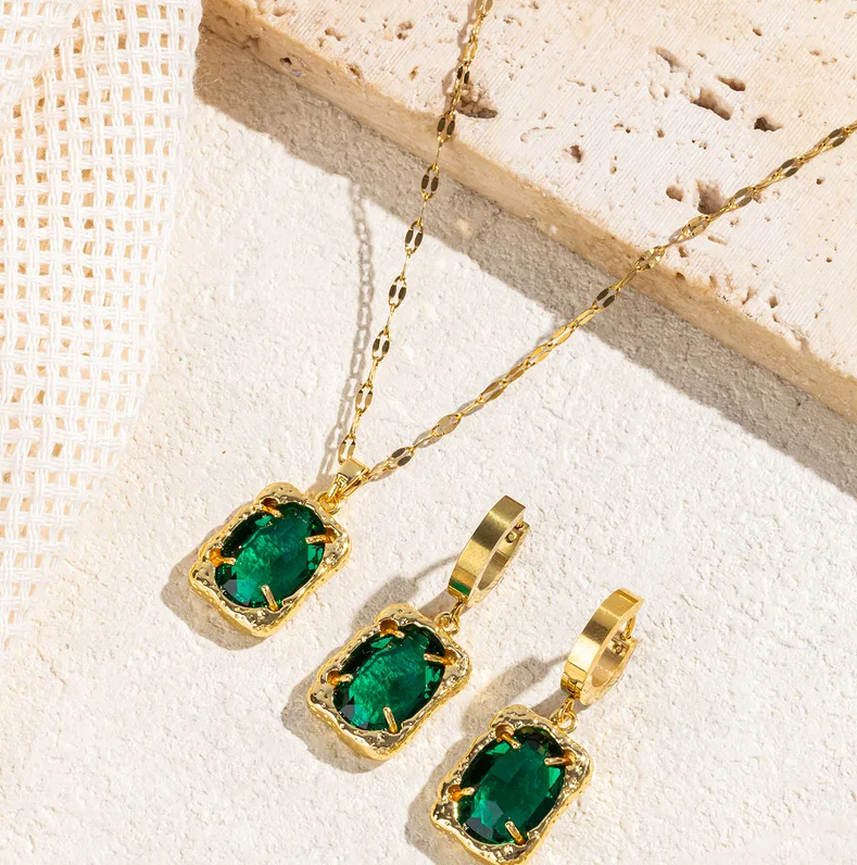 Gold Emerald Green Vintage Jewellery Set - Jewellery Set - 18k Gold Plated Waterproof Jewellery - Collection 9