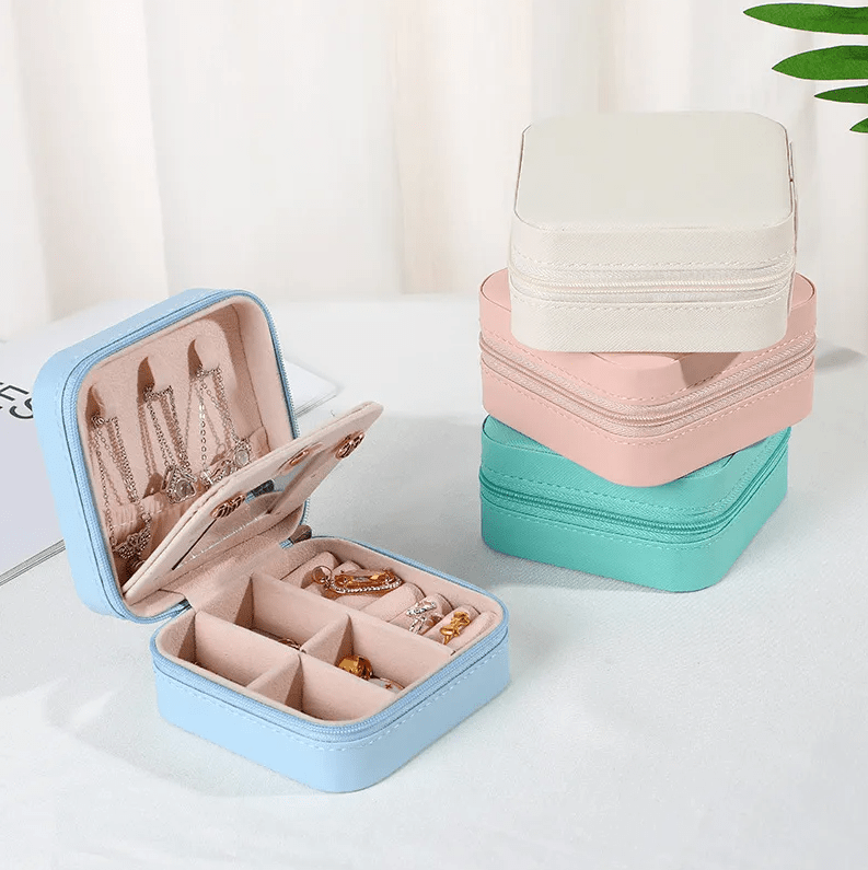 White Luxury Travel Jewellery Box - Accessories - 18k Gold Plated Waterproof Jewellery - Collection 9