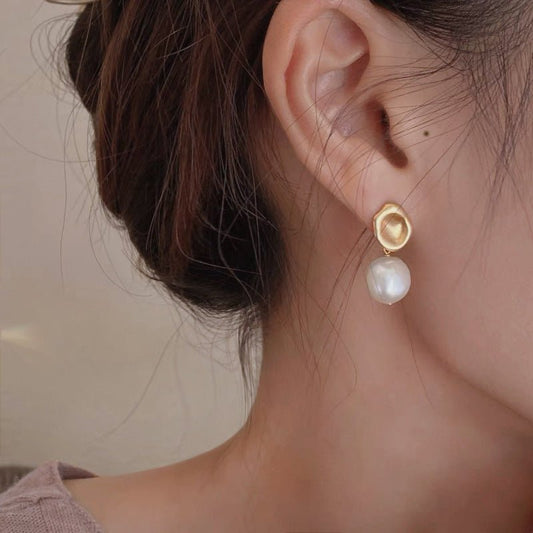How to Style Freshwater Pearl Earrings for Modern Everyday Looks - Collection 9 Ltd