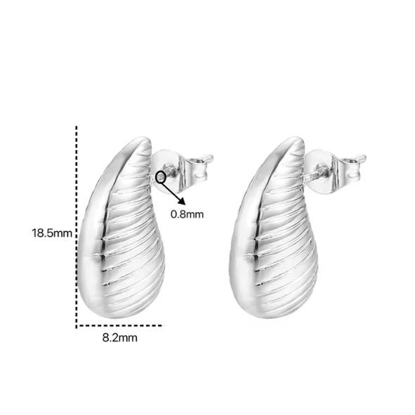 Ribbed Teardrop Stud Earrings