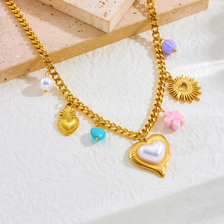 Pearl Heart Floral Charm Necklace - Necklace - 18k Gold Plated Waterproof Jewellery - Collection 9