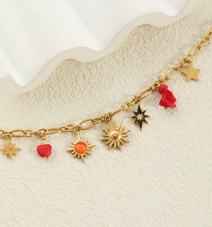 Sun & Star Charm Necklace - Necklace - 18k Gold Plated Waterproof Jewellery - Collection 9