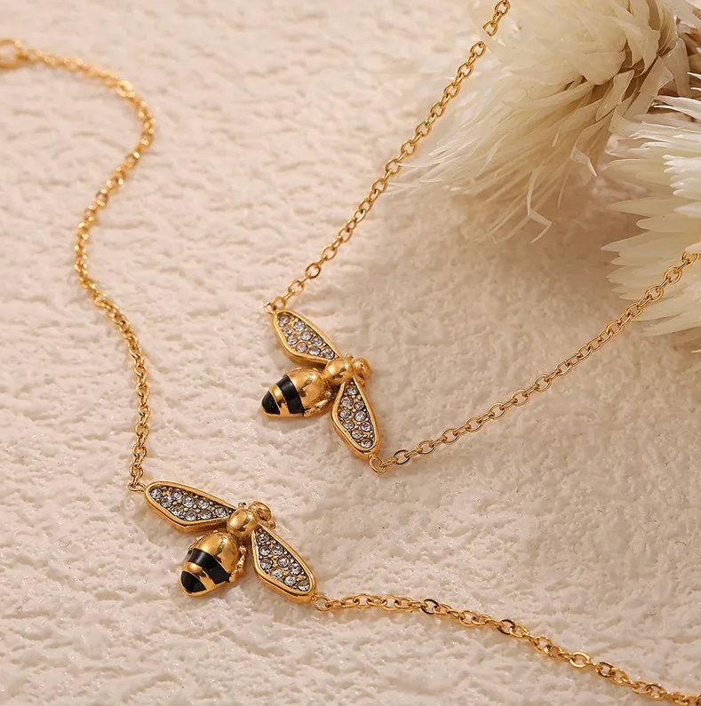 Gold Crystal Bee Bracelet - Jewelry - 18k Gold Plated Waterproof Jewellery - Collection 9