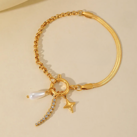 Gold Star Pearl Charm Bracelet - Bracelet - 18k Gold Plated Waterproof Jewellery - Collection 9