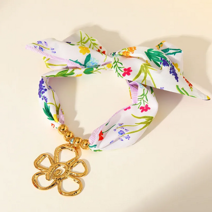 White Floral Gold Flower Scarf Necklace - Jewelry - 18k Gold Plated Waterproof Jewellery - Collection 9