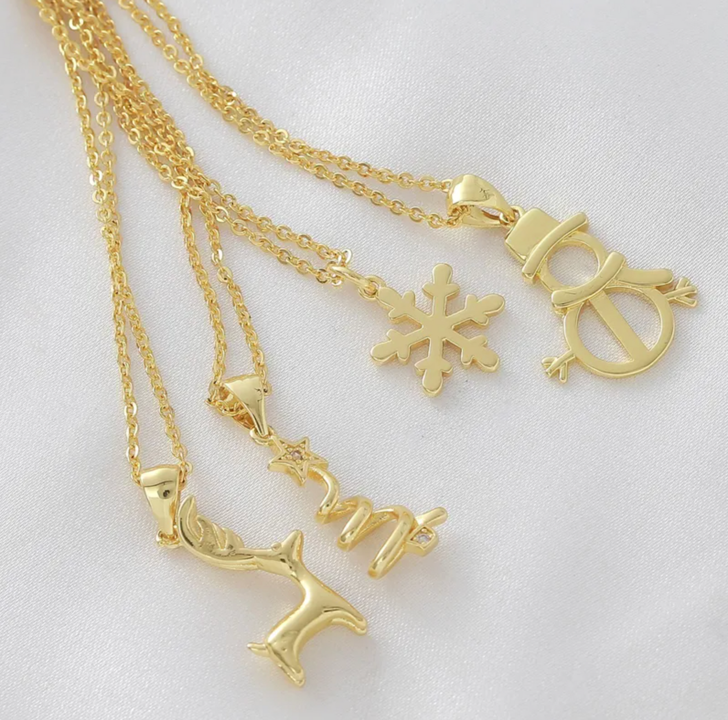 Gold Christmas Pendant with no chain - Necklaces - 18k Gold Plated Waterproof Jewellery - Collection 9