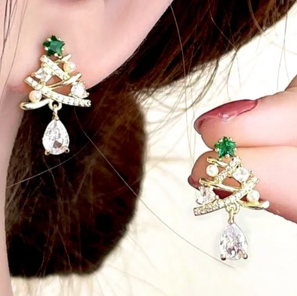 Pearl & Crystal Christmas Tree Stud Earrings - Earrings - 18k Gold Plated Waterproof Jewellery - Collection 9
