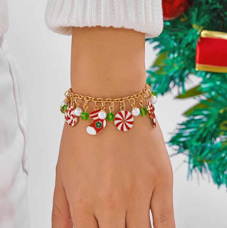 Christmas Candy & Stocking Charm Bracelet - Bracelets - 18k Gold Plated Waterproof Jewellery - Collection 9