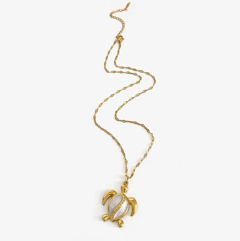 Gold Textured Beach Pendant Necklace - Jewelry - 18k Gold Plated Waterproof Jewellery - Collection 9