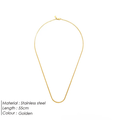 Gold Cuban Chain with Padlock - Necklace - 18k Gold Plated Waterproof Jewellery - Collection 9
