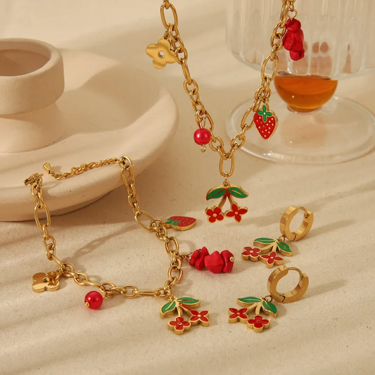 Gold Fruit Charm Bracelet - Bracelet - 18k Gold Plated Waterproof Jewellery - Collection 9