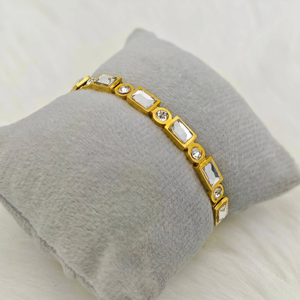 Gold Crystal Sparkle Bangle - Bracelet - 18k Gold Plated Waterproof Jewellery - Collection 9