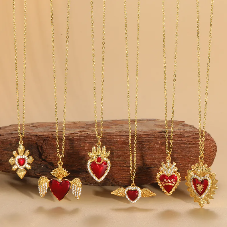 Gold Red Enamel Heart Flower Necklace - Necklace - 18k Gold Plated Waterproof Jewellery - Collection 9