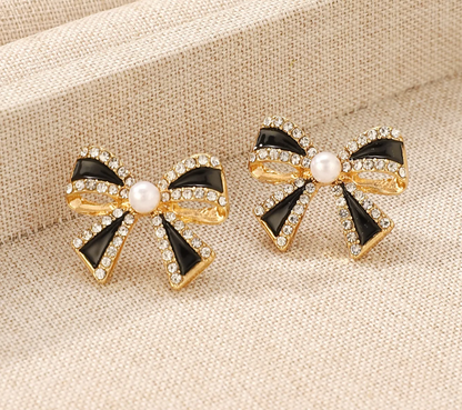 Pearl & Enamel Bow Stud Earrings - Earrings - 18k Gold Plated Waterproof Jewellery - Collection 9