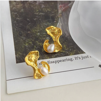 Gold Freshwater Pearl Stud Earrings - - 18k Gold Plated Waterproof Jewellery - Collection 9