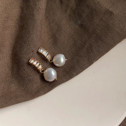 Golden Crystal Bar Freshwater Pearl Stud Earrings - - 18k Gold Plated Waterproof Jewellery - Collection 9