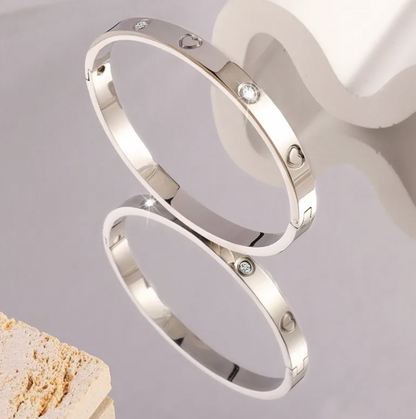 Heart & Rhinestone Bangle