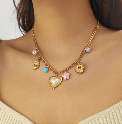 Pearl Heart Floral Charm Necklace - Necklace - 18k Gold Plated Waterproof Jewellery - Collection 9