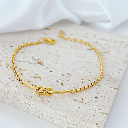 Gold 3D Love Knot Bar Box Chain Bracelet - Bracelets - 18k Gold Plated Waterproof Jewellery - Collection 9