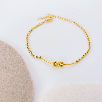 Gold 3D Love Knot Bar Box Chain Bracelet - Bracelets - 18k Gold Plated Waterproof Jewellery - Collection 9