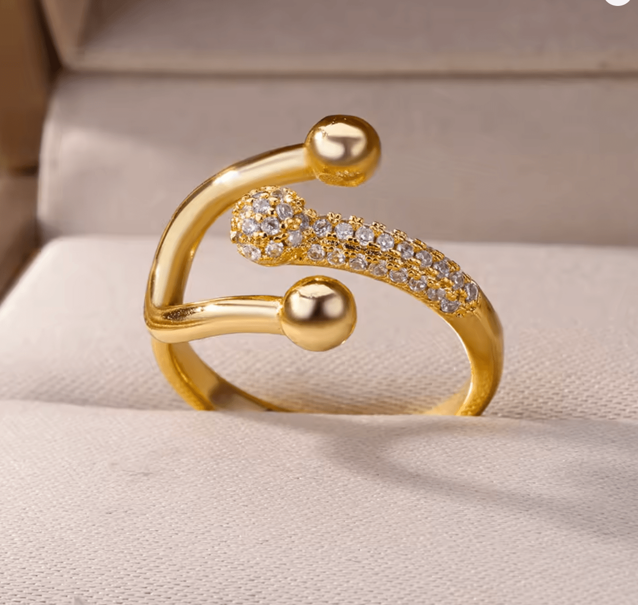 Gold Ball Crystal Ring - Rings - 18k Gold Plated Waterproof Jewellery - Collection 9