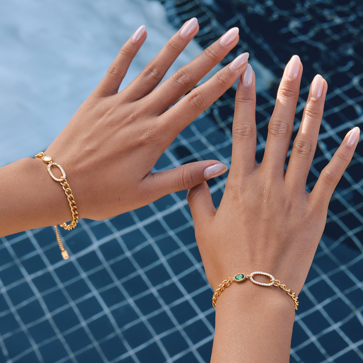 Gold Chunky Curb Chain Oval Rhinestone & Green Emerald Zircon Bracelet - Bracelets - 18k Gold Plated Waterproof Jewellery - Collection 9