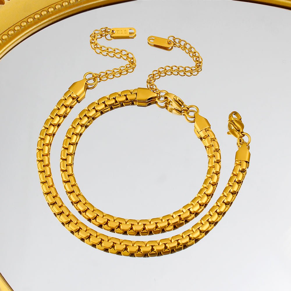 Gold Chunky Wide Box Chain Bracelet - Bracelets - 18k Gold Plated Waterproof Jewellery - Collection 9
