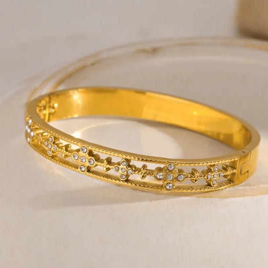Gold Crystal White stone Bangle - Bracelets - 18k Gold Plated Waterproof Jewellery - Collection 9