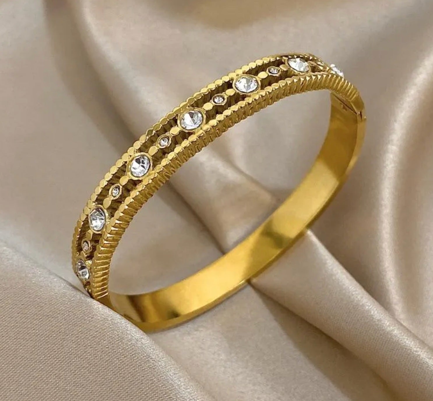 Gold Crystal Textured Beaded Edge Bangle - Bracelets - 18k Gold Plated Waterproof Jewellery - Collection 9