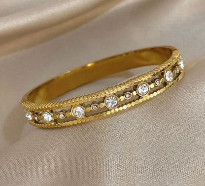 Gold Crystal Textured Beaded Edge Bangle - Bracelets - 18k Gold Plated Waterproof Jewellery - Collection 9
