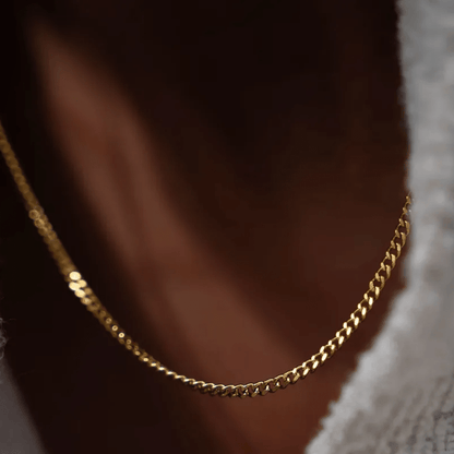 Gold Cuban Chain with Padlock - Necklace - 18k Gold Plated Waterproof Jewellery - Collection 9