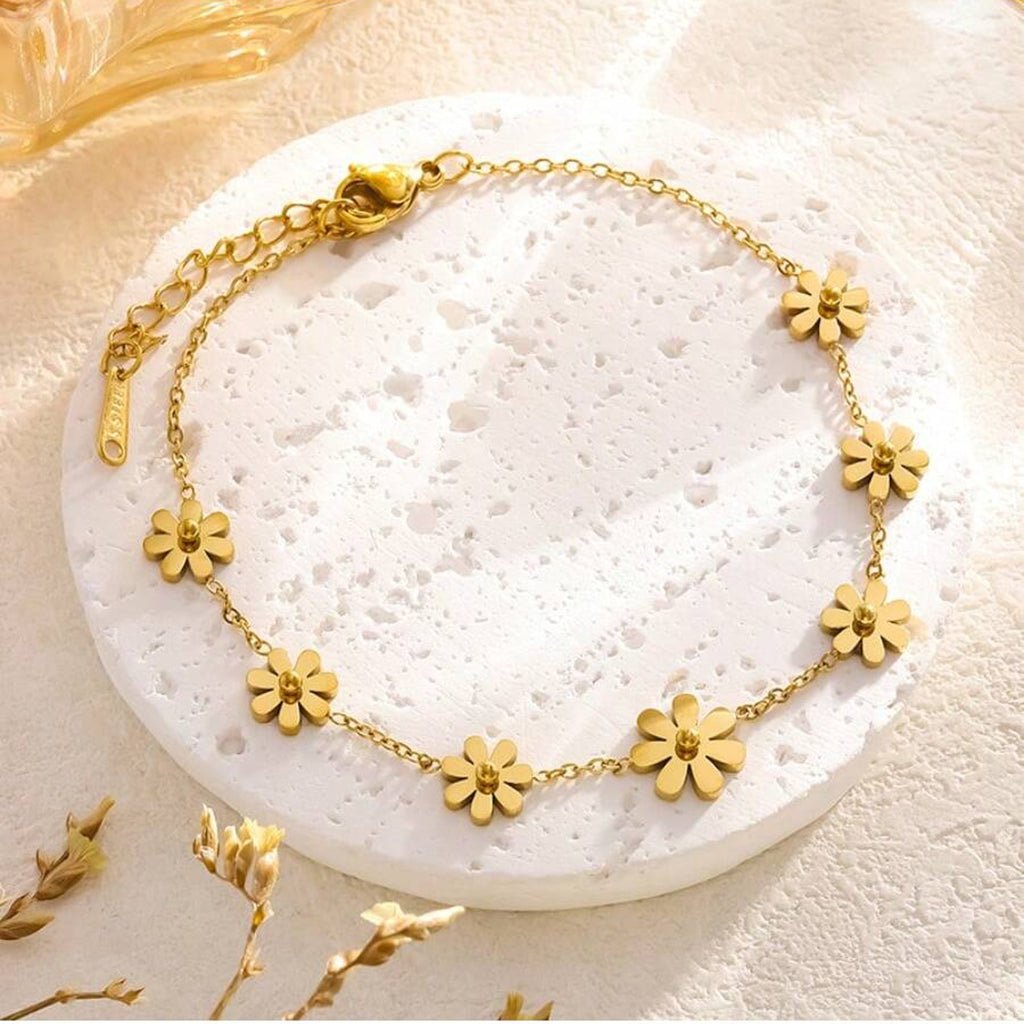 Gold Daisy Flower Charm Cable Chain Anklet - Anklets - 18k Gold Plated Waterproof Jewellery - Collection 9