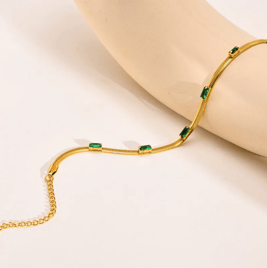 Gold Emerald Snake Chain Bracelet - Bracelet - 18k Gold Plated Waterproof Jewellery - Collection 9