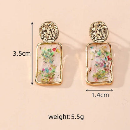 Gold Hammered Dried Flower Resin Drop Earrings - Drop Earrings - 18k Gold Plated Waterproof Jewellery - Collection 9