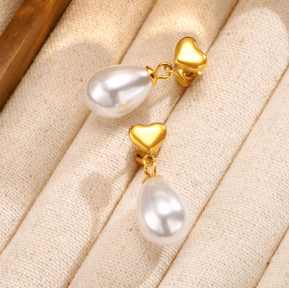 Gold Heart Pearl Drop Earrings - Earrings - 18k Gold Plated Waterproof Jewellery - Collection 9