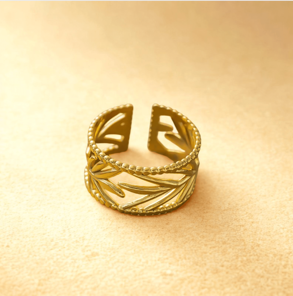 Gold Leaf Cutout Ring - Jewelry - 18k Gold Plated Waterproof Jewellery - Collection 9